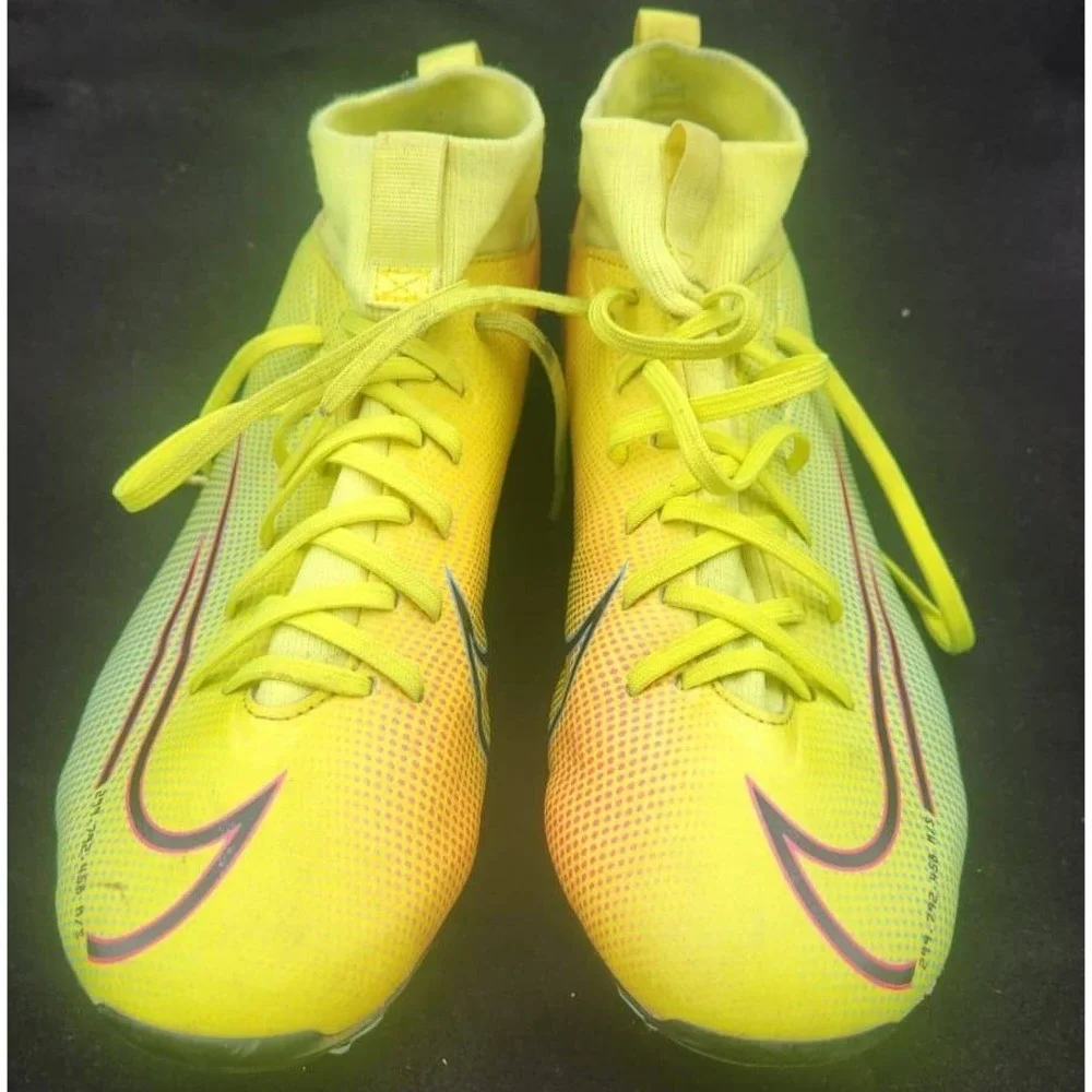 NIKE Mercurial Football Boots Yellow SIZE 5Y